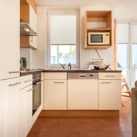 Strandpark-grossenbrode-haus-meerblick-wohnung-seemoewe *